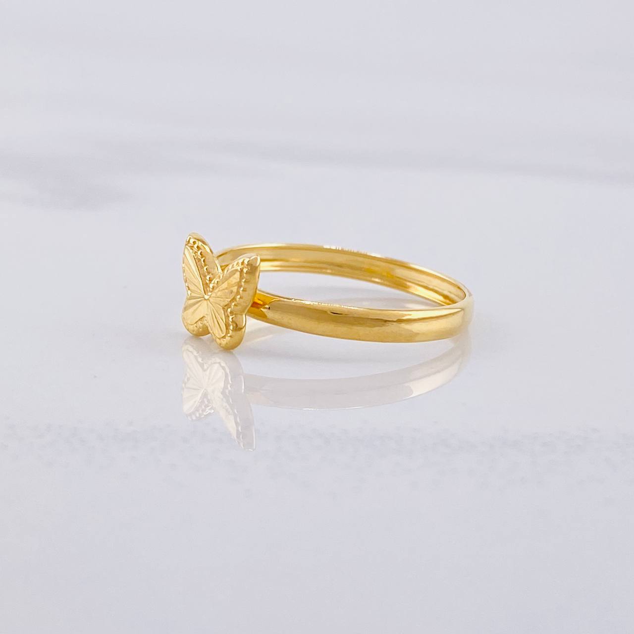 Anillo Mariposa Diamantada 0.7g / T5 1/4 Oro Amarillo 18K