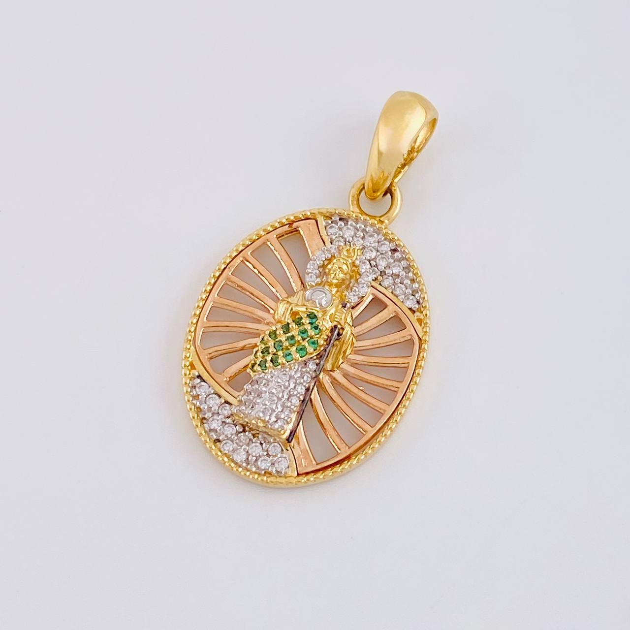 Pendant San Judas 4.4g / 1 1/4 in Three Golds 18K
