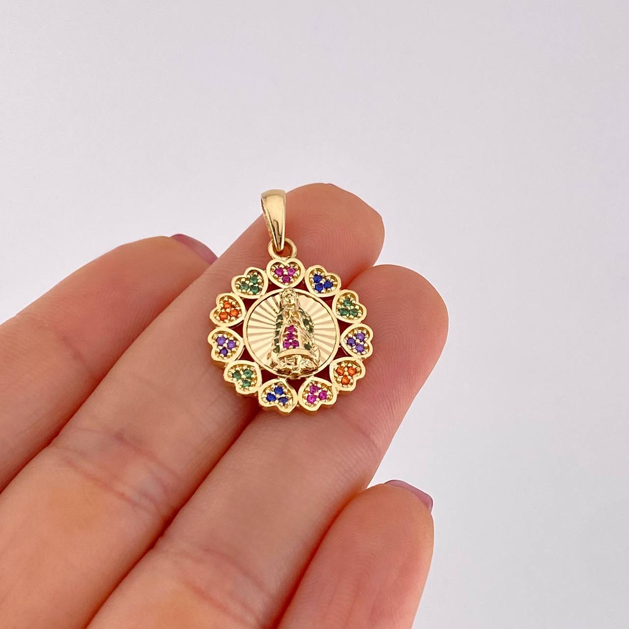 Dije Bordeado Corazones Virgen Guadalupe 3.85g / 1 in Oro Amarillo 18K