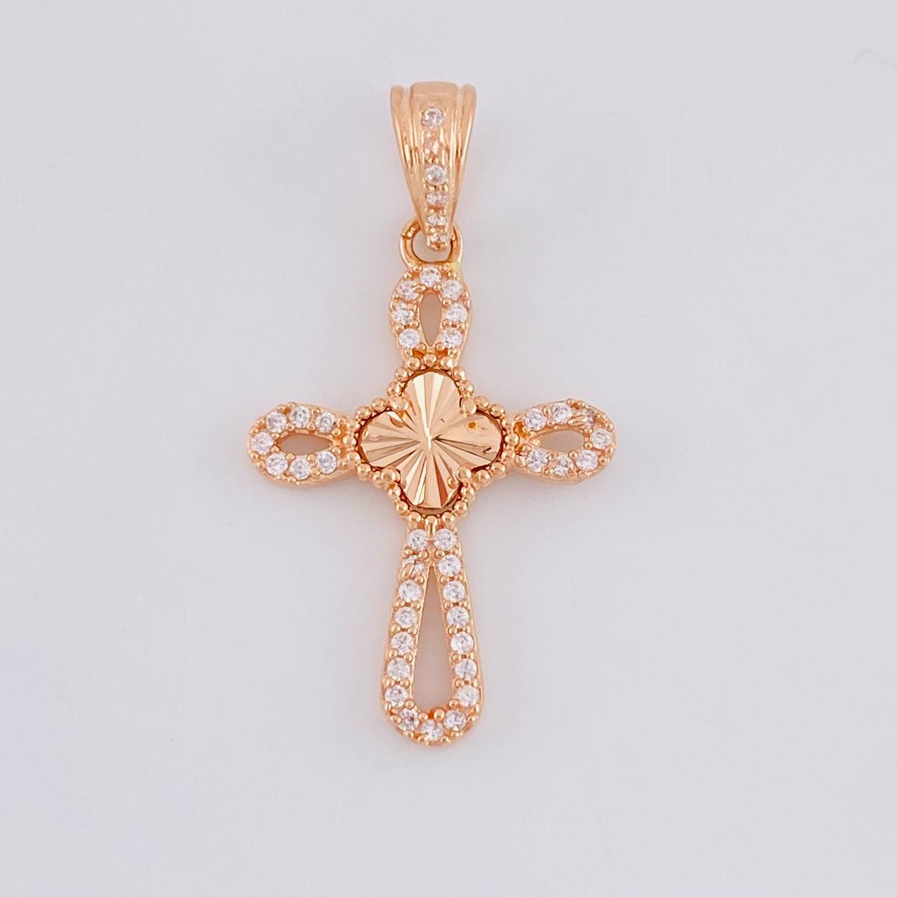 Diamond Cut Clover Cross Pendant 1.8g / 1 1/4 in 18K Rose Gold
