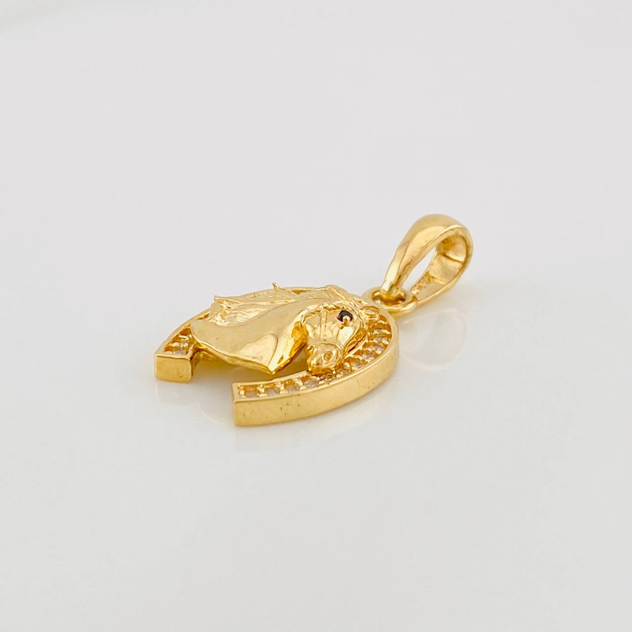 Dije Herradura Caballo 2.45g / 3/4 in Oro Amarillo 18K