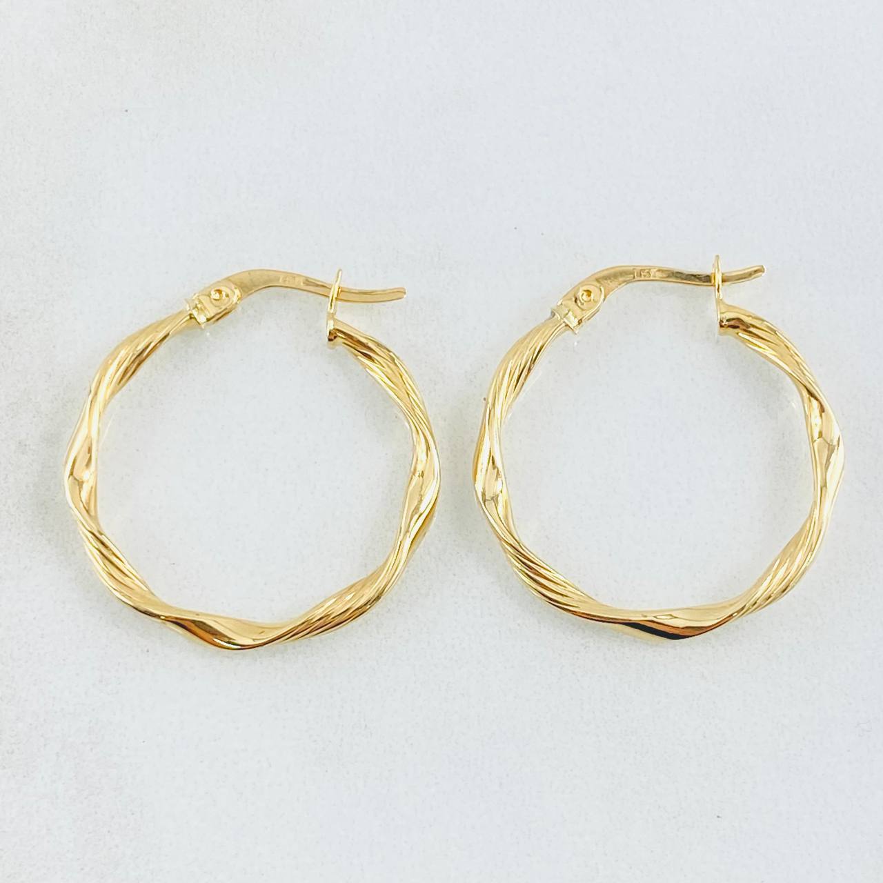 Hoop Earrings Mai 1.55gr / 1in / 18K Gold +0$