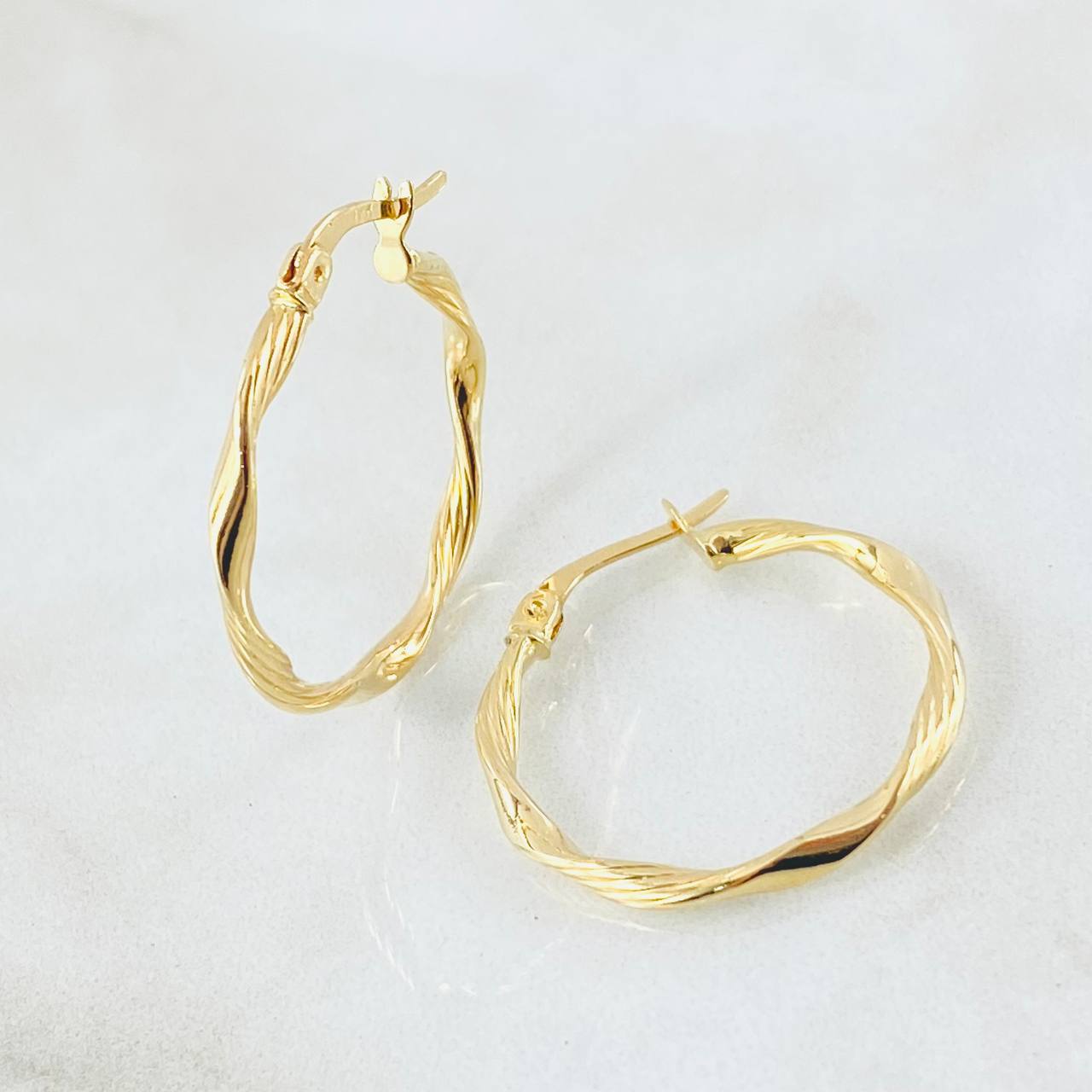 Hoop Earrings Mai 1.55gr / 1in / 18K Gold +0$