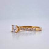 Anillo Solitario Churumbela 2.35gr / T5 / Oro Amarillo 18K %