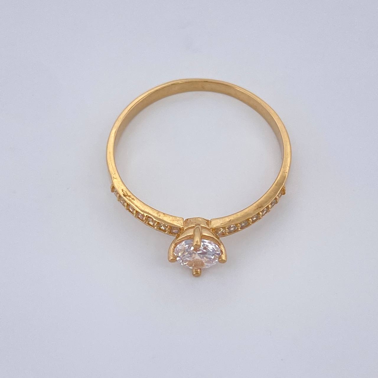 Anillo Solitario Churumbela 1.55gr / T6 1/4/ Oro Amarillo 18K %