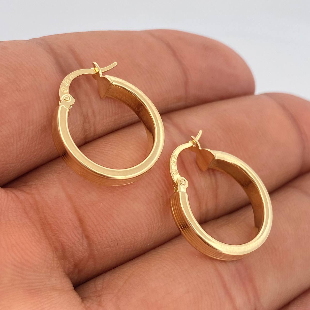 Candongas Andy 2.3gr / 3/4 in / Oro Amarillo 18K %