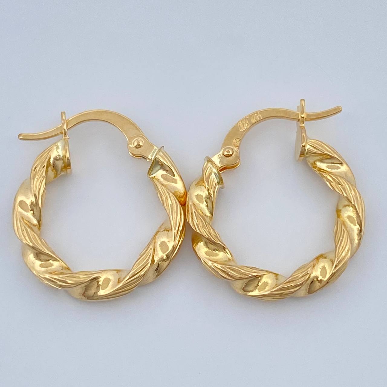 Candongas Milu 1.85gr / 1 in / Oro Amarillo 18K %