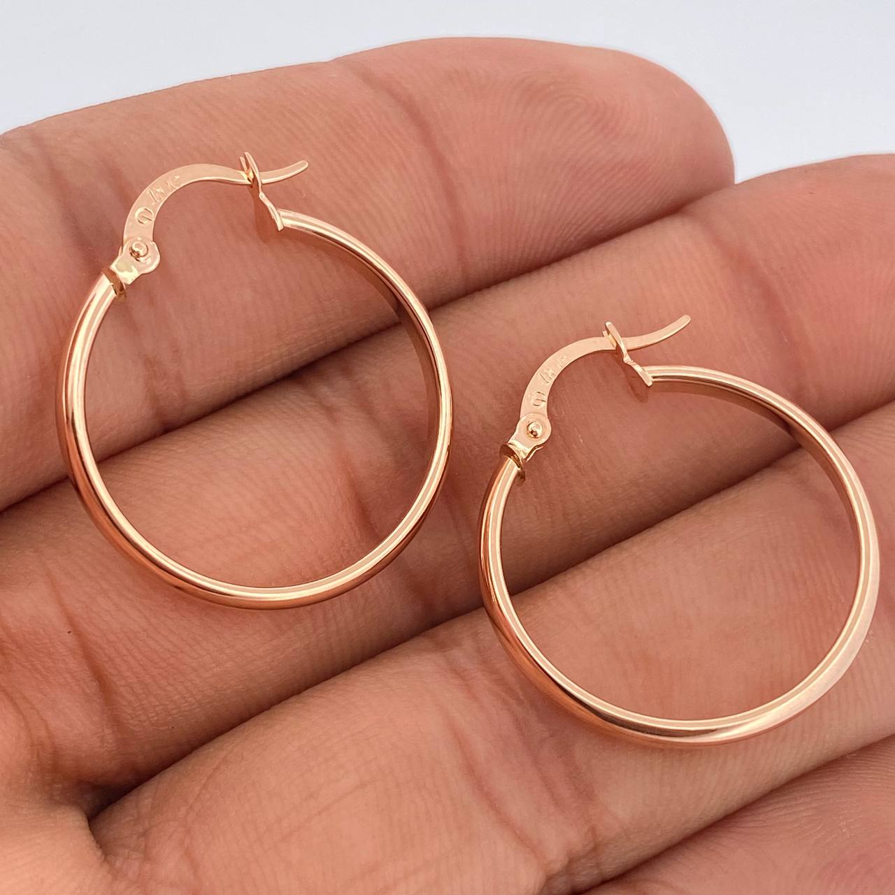 Candongas Nati 1.7gr / 1 in / Oro Rosa 18K %