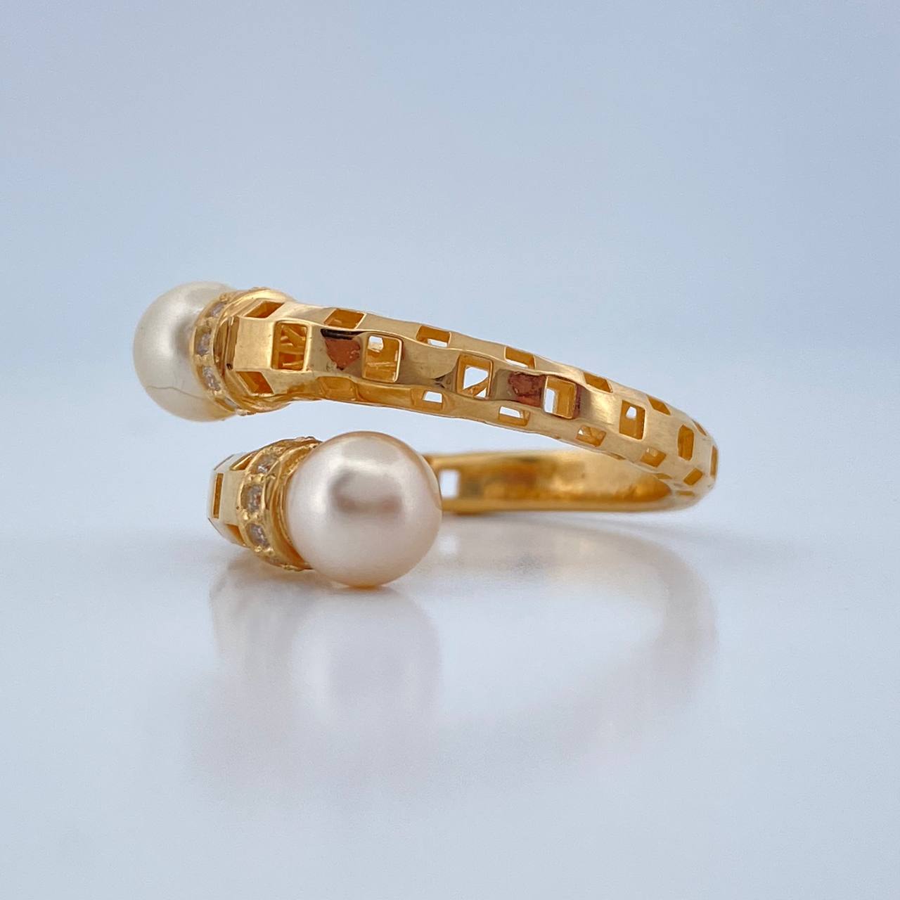 You and Me Ring 4.8gr / T6 / 18K Yellow Gold %