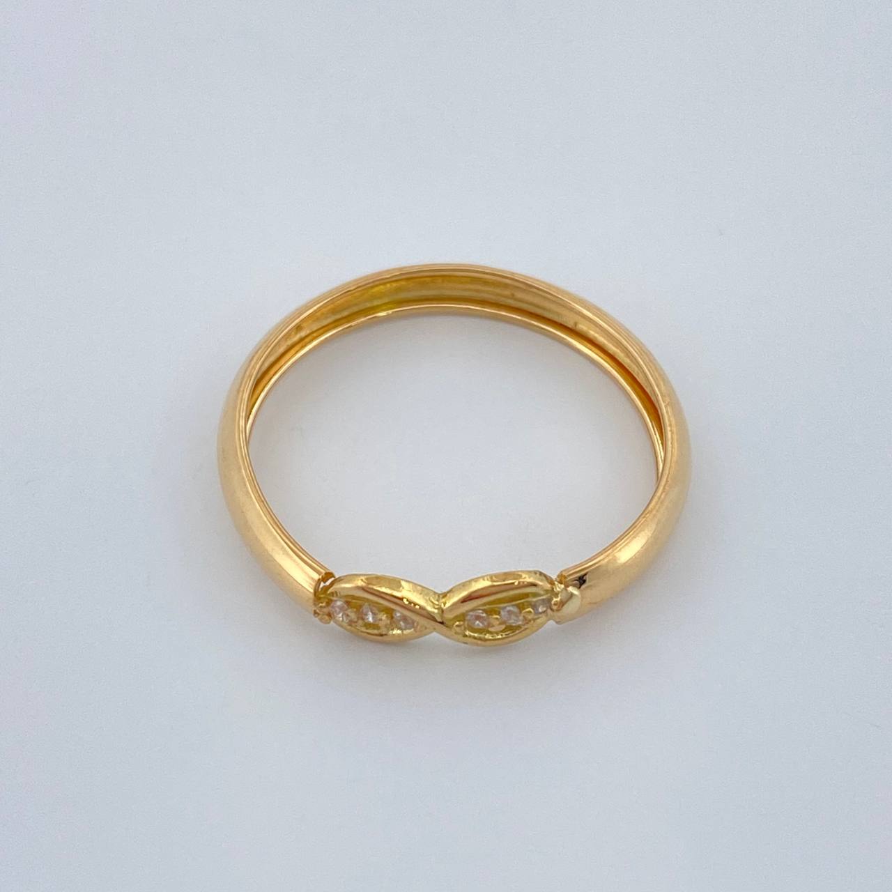 Anillo Infinito 0.9gr / T5 3/4 / Oro Amarillo 18K %