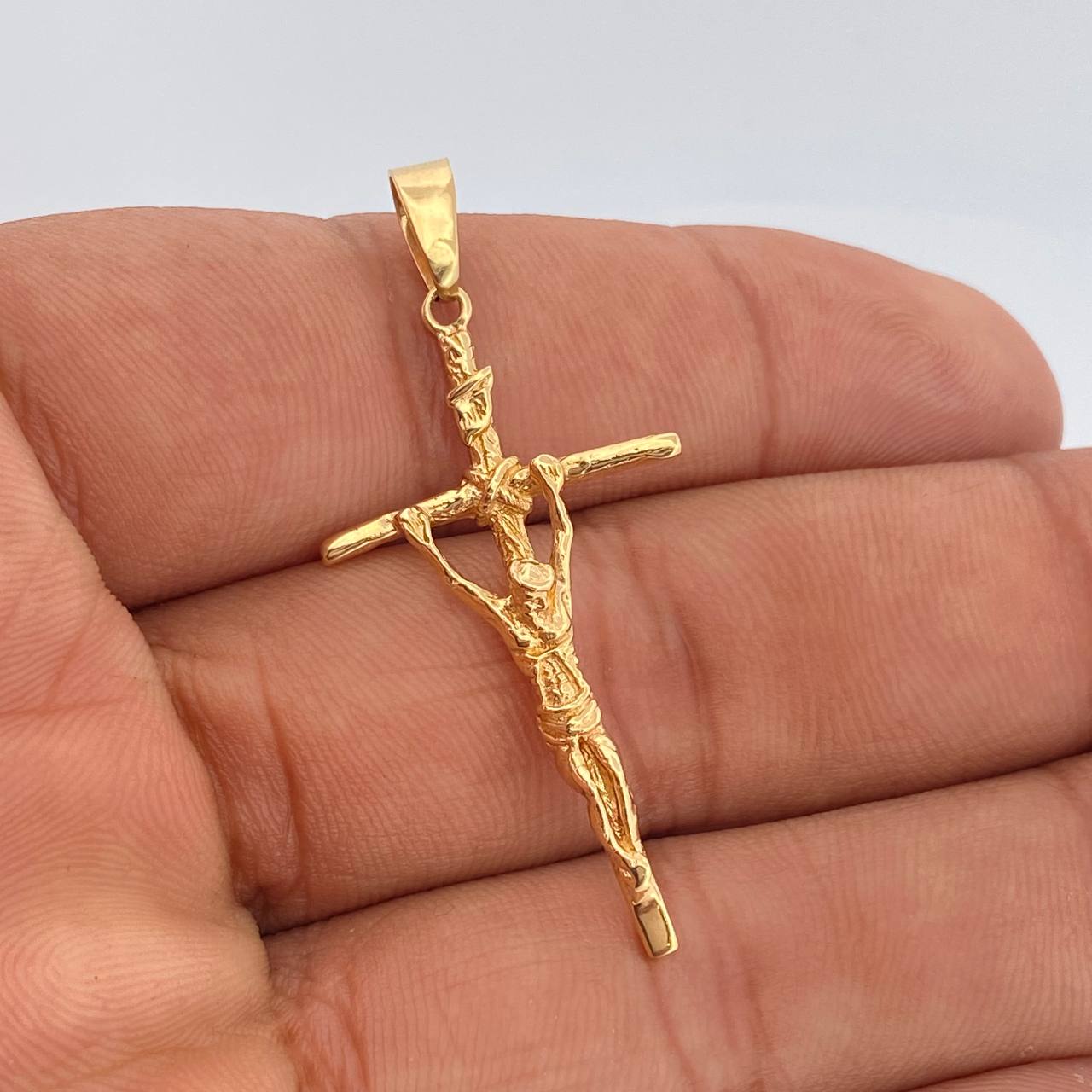 Cruz Cristo 3.7gr / 1 3/4 in / Oro Amarillo 18 %