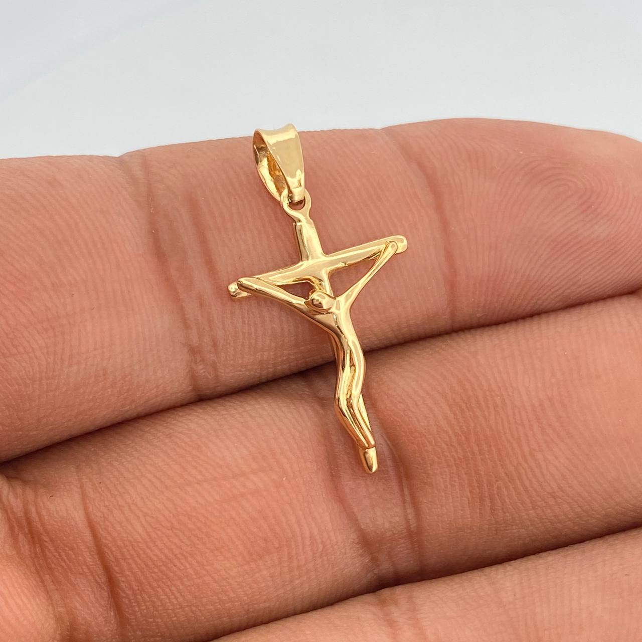 Dije Cruz Cristo 1.25gr / 1 in / Oro Amarillo 18K %