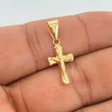 Dije Cruz Cristo 0.6gr / 1 in / Oro Amarillo 18K %