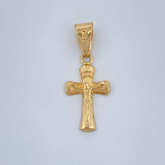 Dije Cruz Cristo 0.6gr / 1 in / Oro Amarillo 18K %
