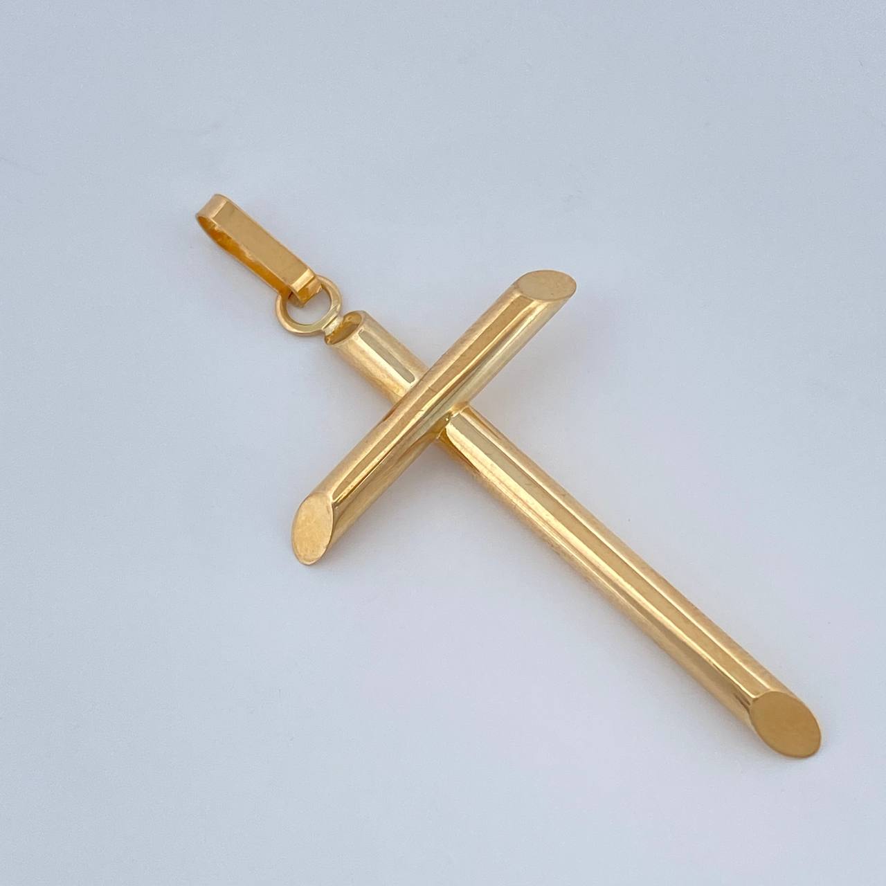 Dije Cruz 1.85gr / 2 in / Oro Amarillo 18K %