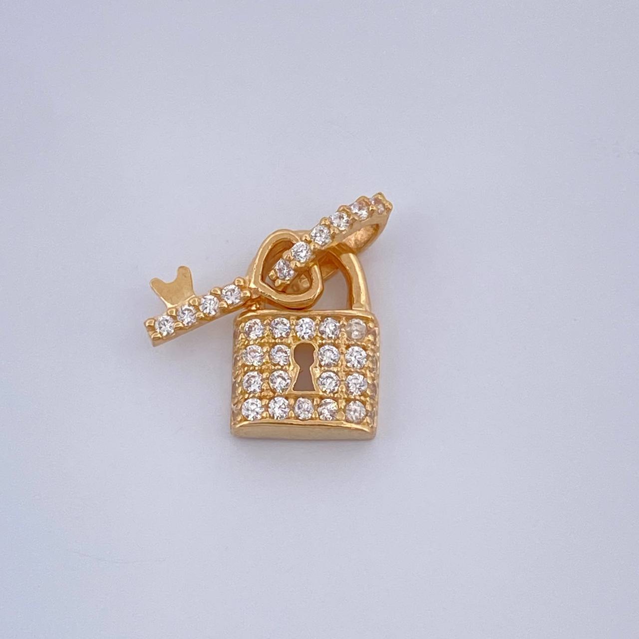 Dije Candado 1.05gr / Oro Amarillo 18K %