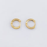 Candongas Carril Punteado 1.35gr / 1/2 in / Oro Amarillo 18K *