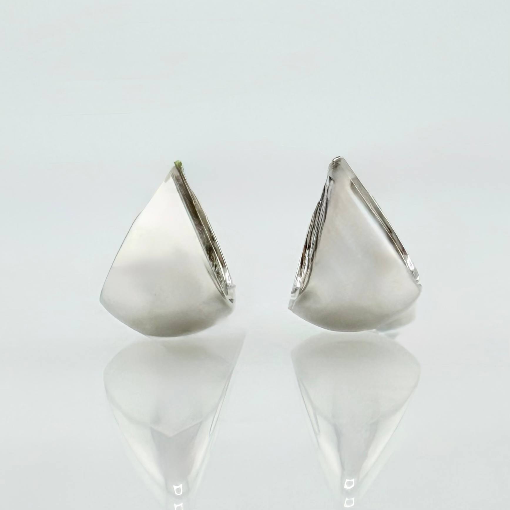 Candongas Dali 4.85gr / 1/2 in / Oro Blanco 18K ©