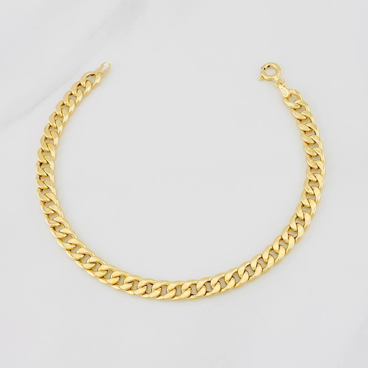 Cuban Links Bracelet 2.3g / 7 in / 5.4mm Yellow Gold 18K