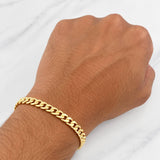 Cuban Links Bracelet 2.35g / 7 1/2 in / 5.4mm Yellow Gold 18K