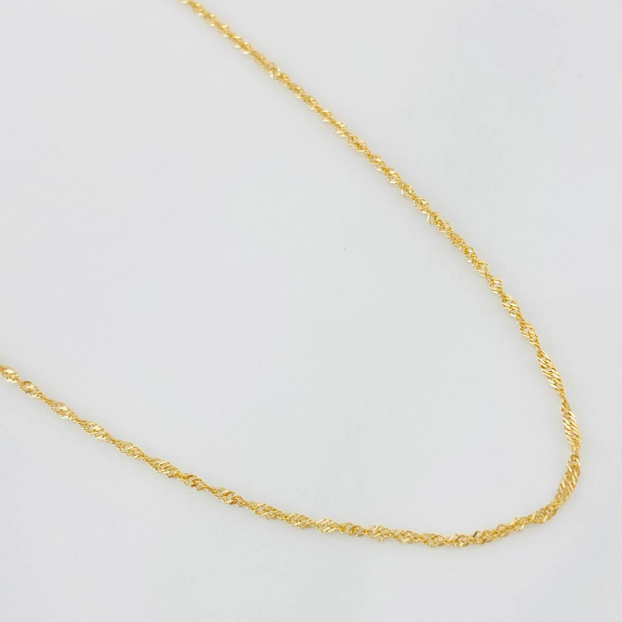 Cadena Singapur 1.1g / 18 in / 0.5mm Oro Amarillo 18K