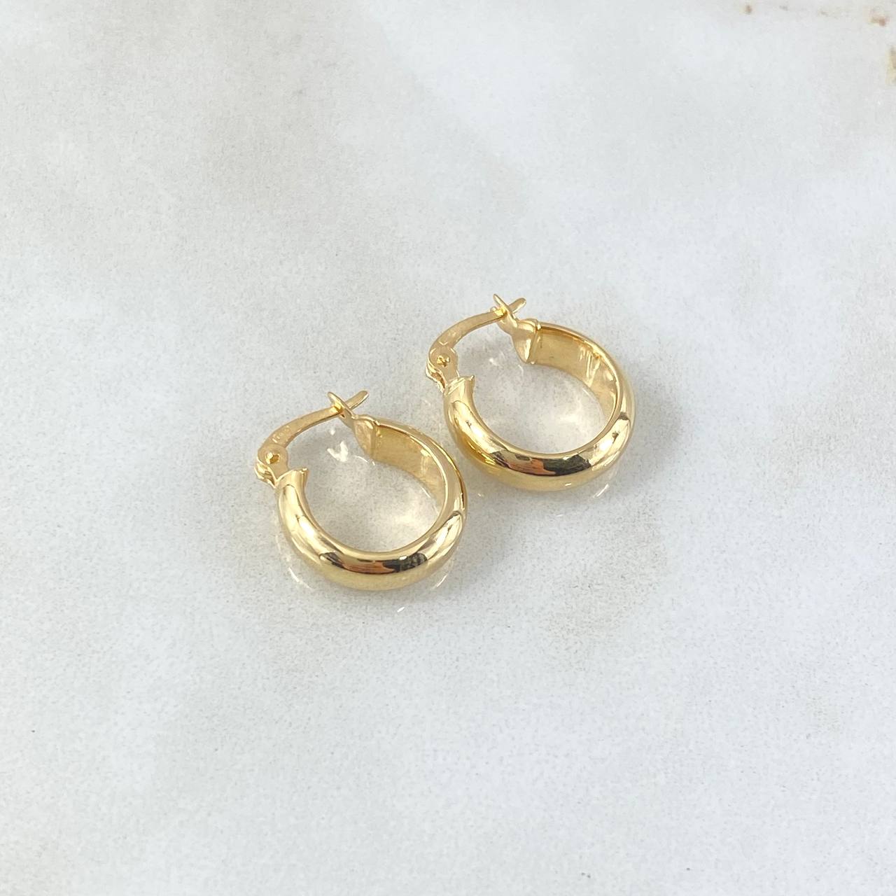Hoop Earrings Nati 1.1gr / 1.5cm / 18K Yellow Gold