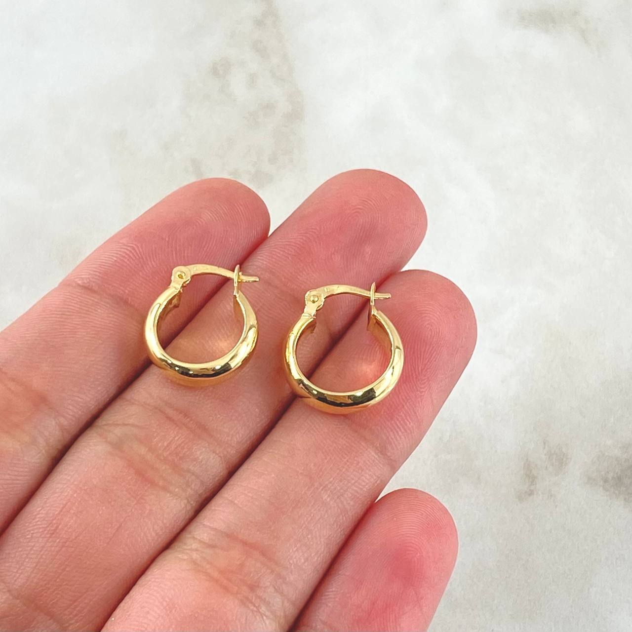Hoop Earrings Nati 1.1gr / 1.5cm / 18K Yellow Gold