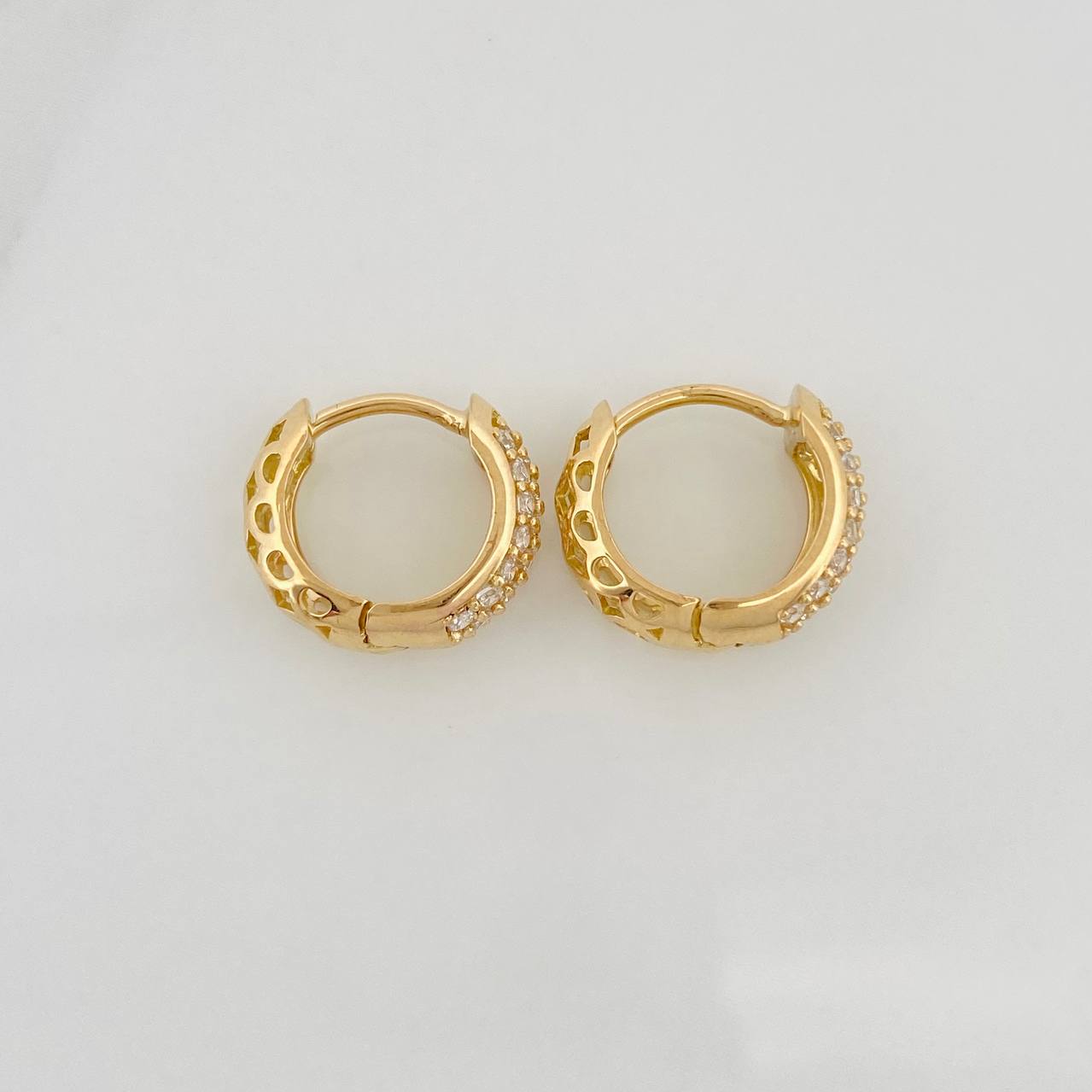 Triple Rail Hoop Earrings 2.5gr / 1/2 in / 4mm Yellow Gold 18K &