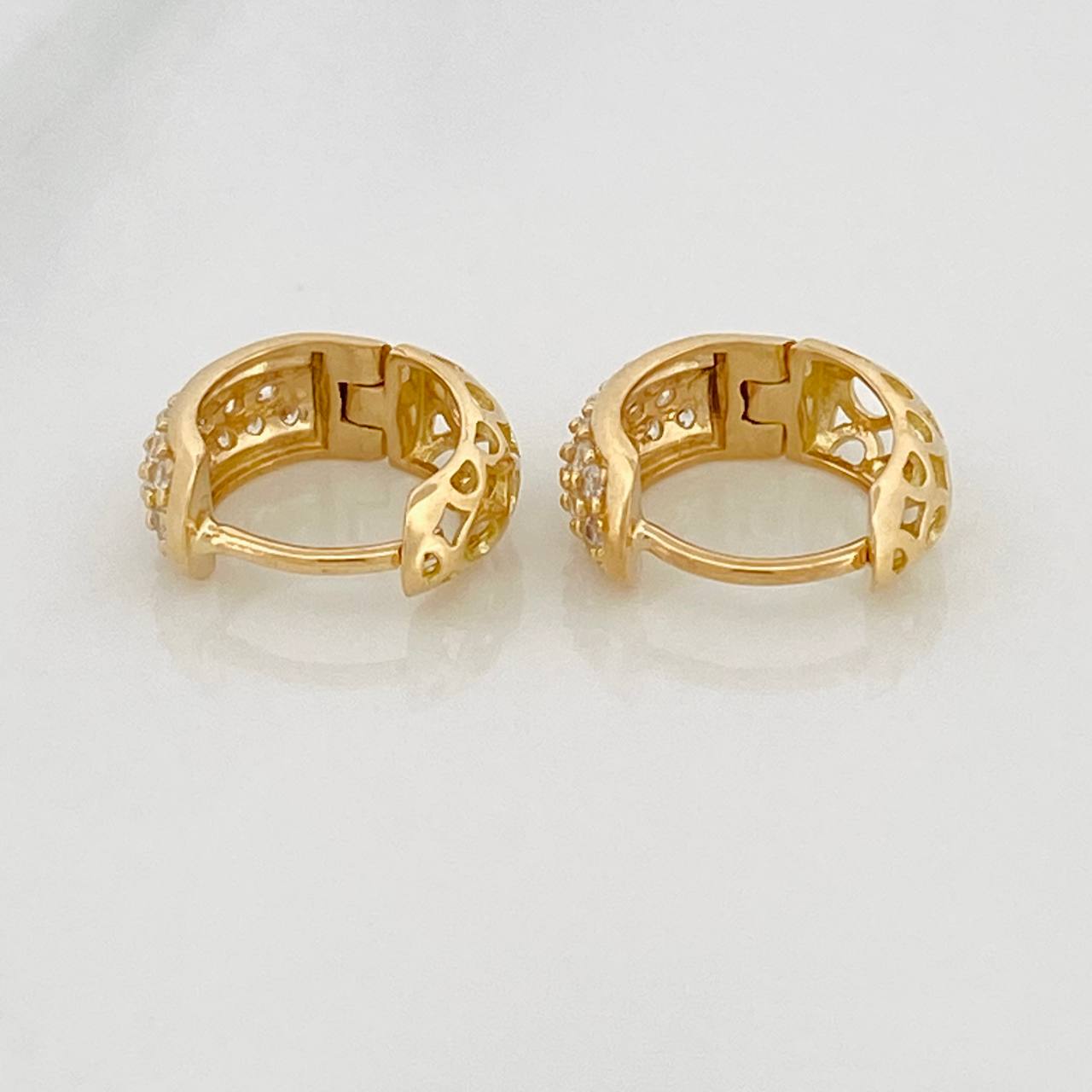 Triple Rail Hoop Earrings 2.5gr / 1/2 in / 4mm Yellow Gold 18K &