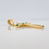 Cross Pendant Emeralds 95 pts 2.95gr / 1 1/2 in / Yellow Gold 18K %