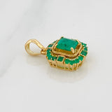 Pendant Throne Emeralds 78 pts 2.05gr / 3/4 in / 18K Yellow Gold %