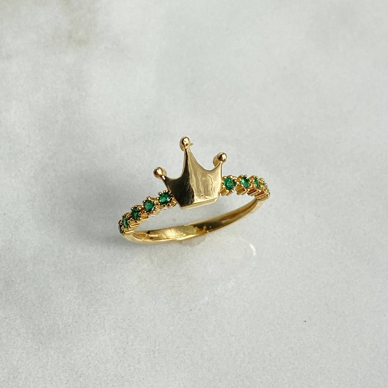 Crown Ring 2.2gr / T6 3/4 / Green Zircons Yellow Gold ©