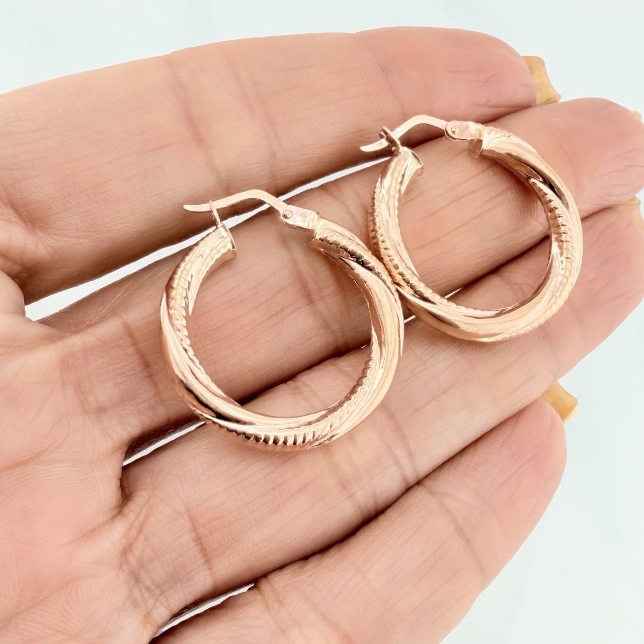 Candongas Sami 2.85 g / 1 1/4 in Oro Rosa 18K