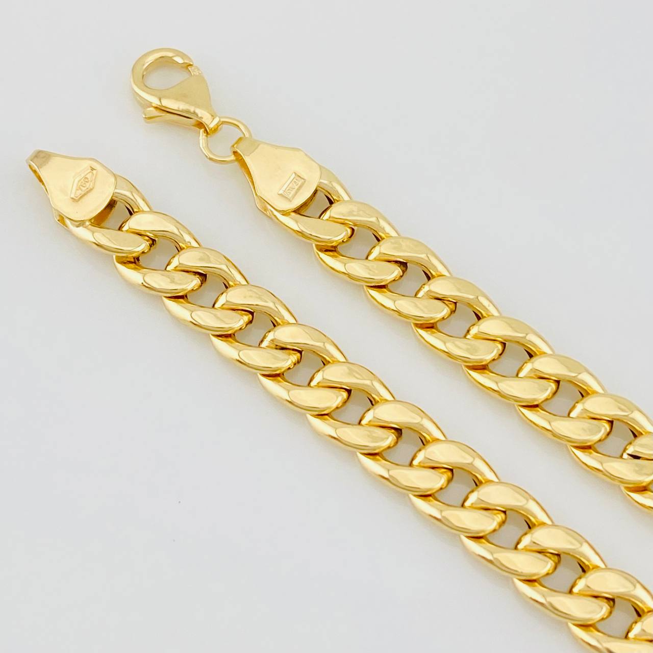 Pulso Cubano 3.4g / 7 in / 5.9mm Oro Amarillo 18K