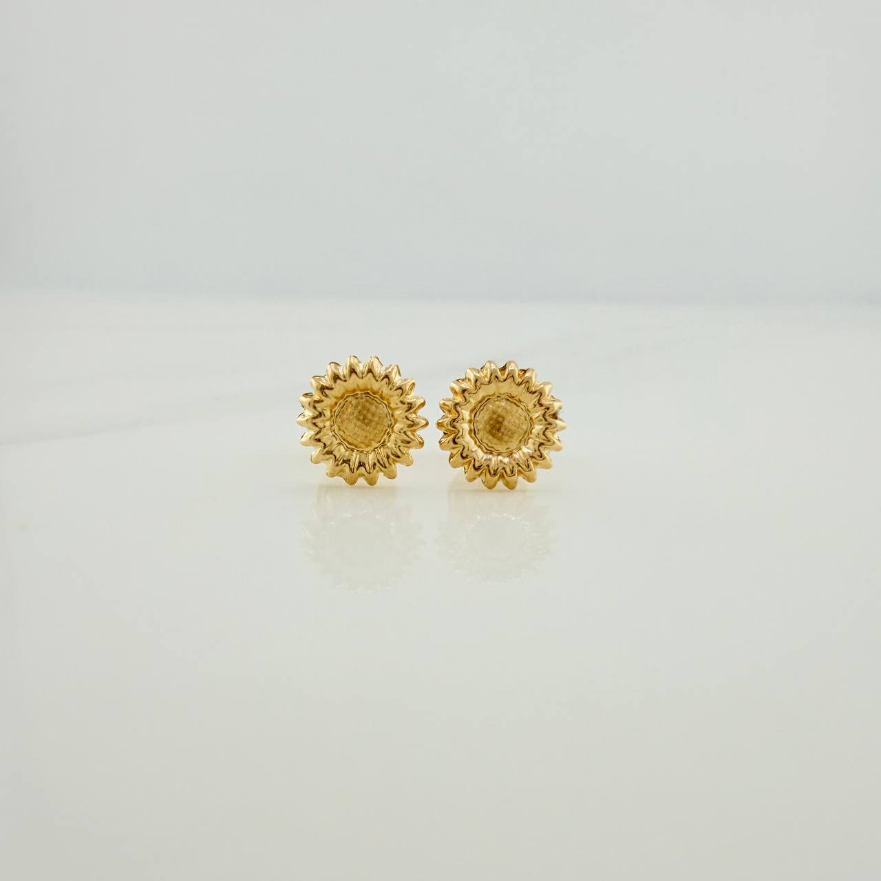 Topos Girasol 0.7gr / 7.67mm Oro Amarillo 18K %