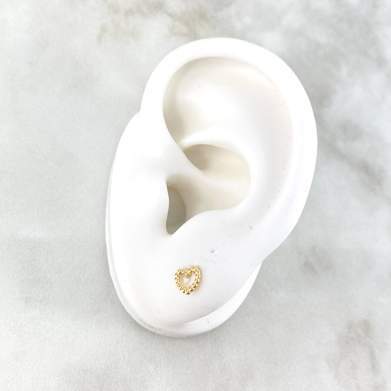 Stud Earrings Embroidered Heart 0.6gr / 5mm Silhouette 18K Yellow Gold