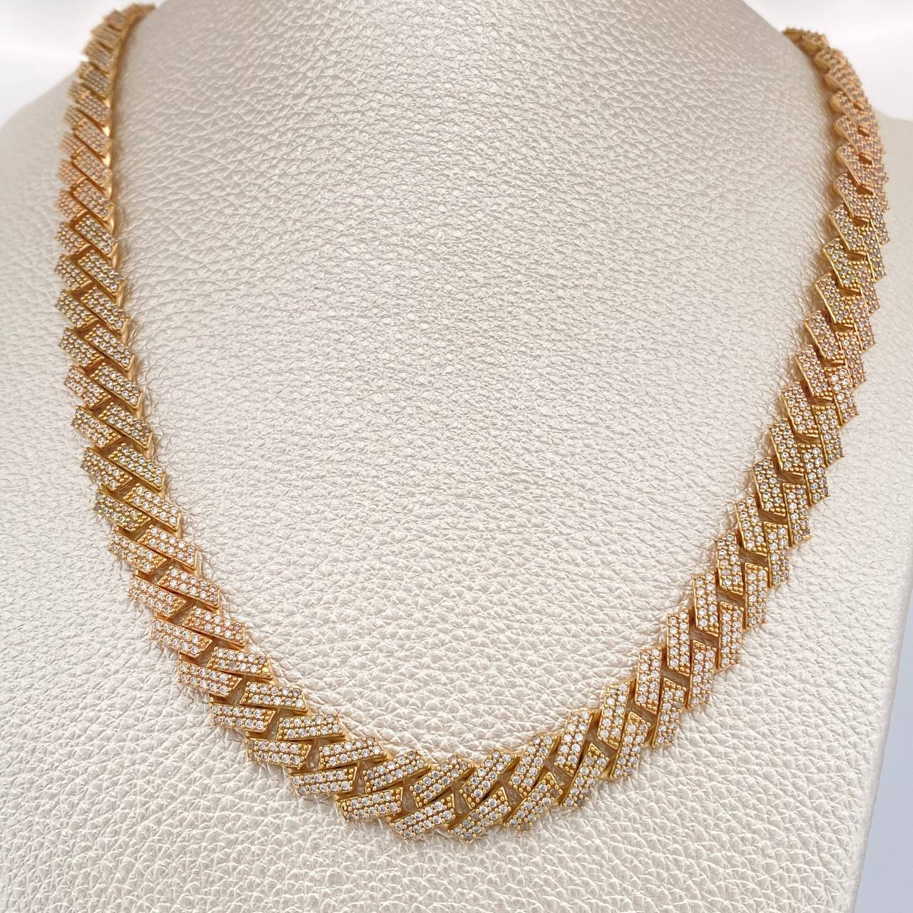 Cuban Links 74.2gr /61.3 in/ 8mm Yellow Gold 18K %