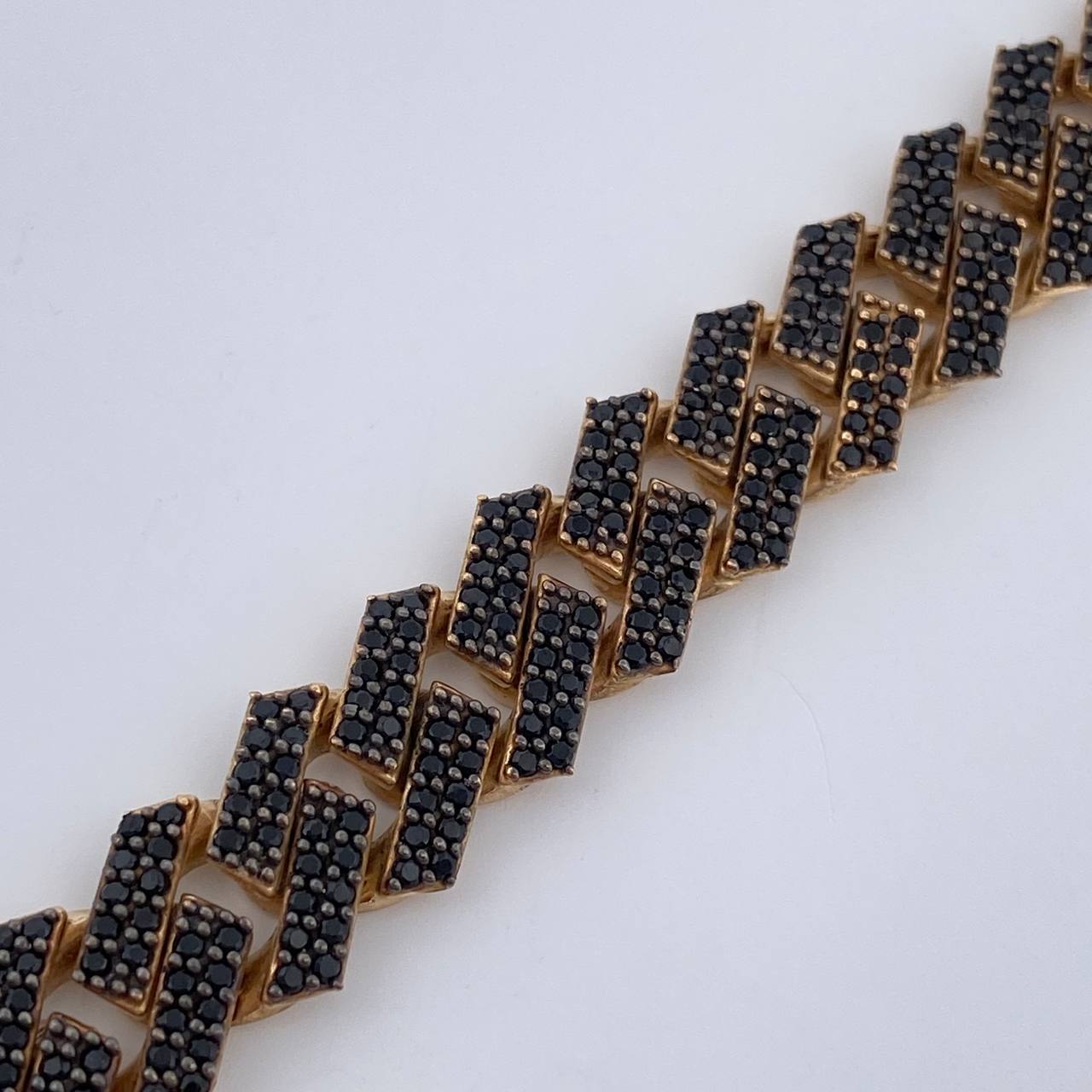 Pulso Cubano 24.45gr / 8 1/2 in / 9mm Dos Oros Amarillo Negro 18K %
