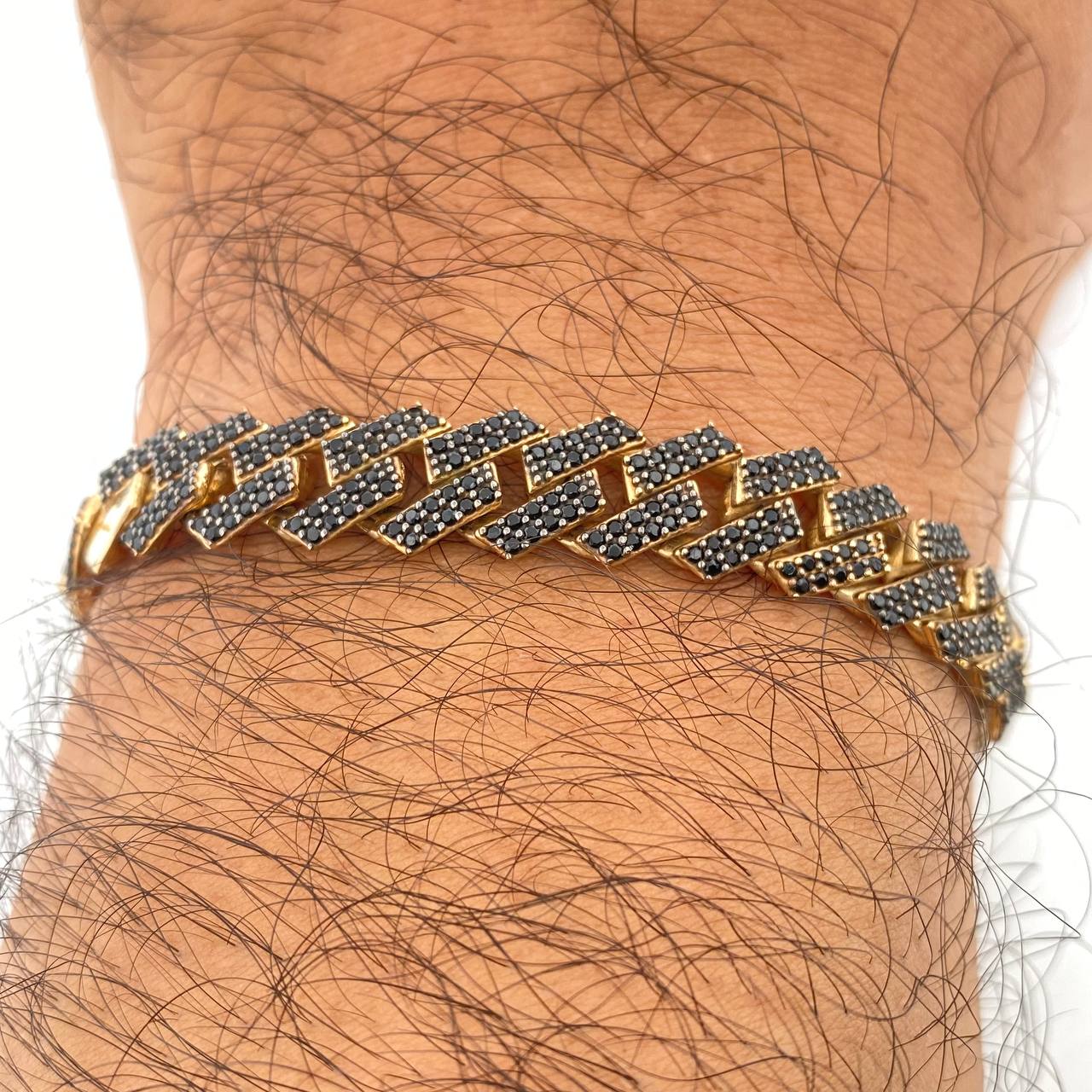 Pulso Cubano 24.45gr / 8 1/2 in / 9mm Dos Oros Amarillo Negro 18K %