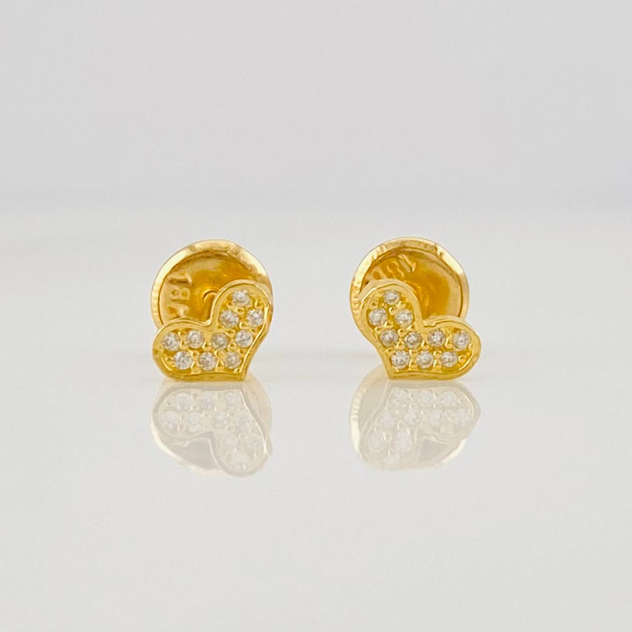 Stud Earrings Heart 0.6g / in / 3.8mm Yellow Gold 18K