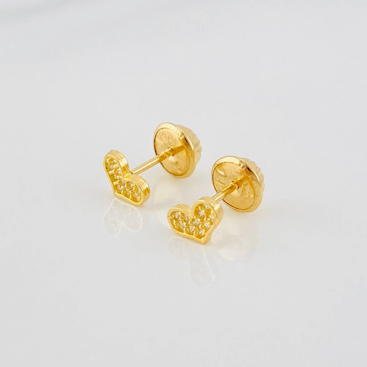Stud Earrings Heart 0.6g / in / 3.8mm Yellow Gold 18K