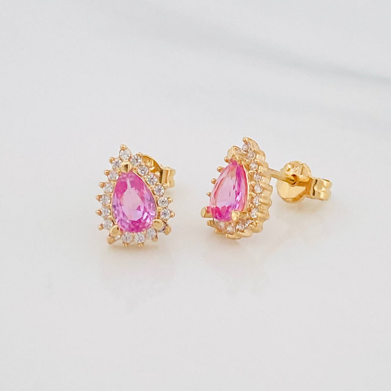 Stud Earrings Halo Tear 2.4g / in / 7.6mm Yellow Gold 18K