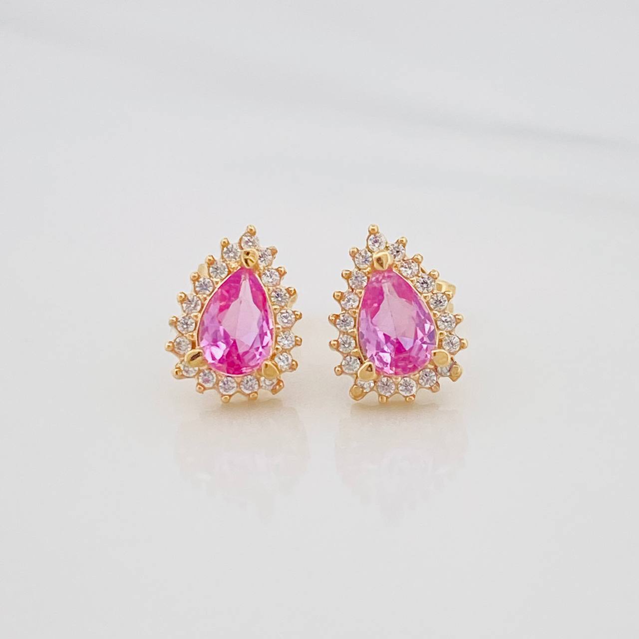 Stud Earrings Halo Tear 2.4g / in / 7.6mm Yellow Gold 18K