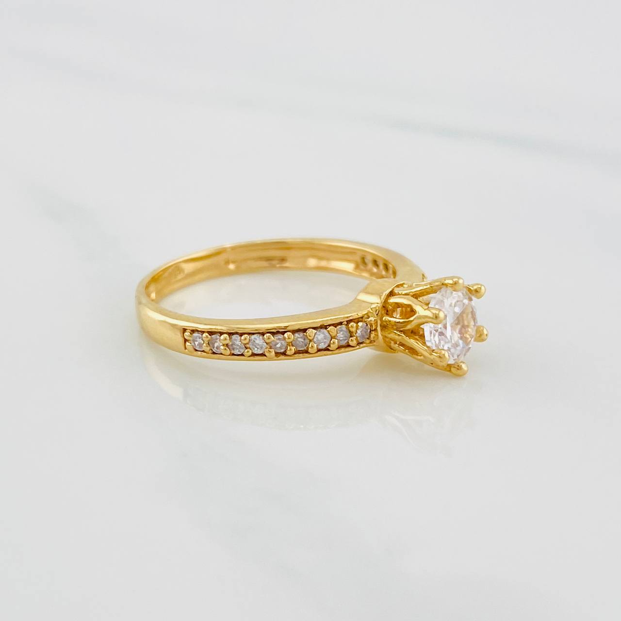 Anillo Solitario Churumbela 2.7g / T6 1/4 Oro Amarillo 18K