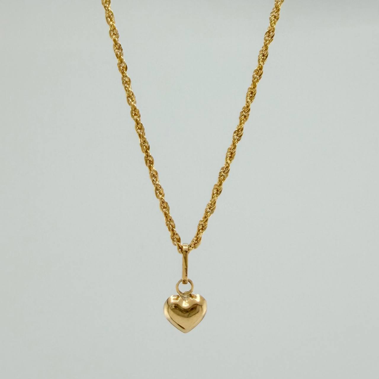 Set Cadena y Dije Lazo + Corazon 1.1gr / 15 3/4 in / 1.24mm Oro Amarillo 18K (Oferta) &