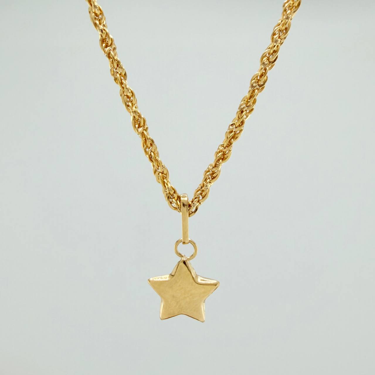 Set Cadena y Dije Lazo + Estrella 1.35gr / 15 3/4 in / 1.39mm Oro Amarillo 18K (Oferta) &