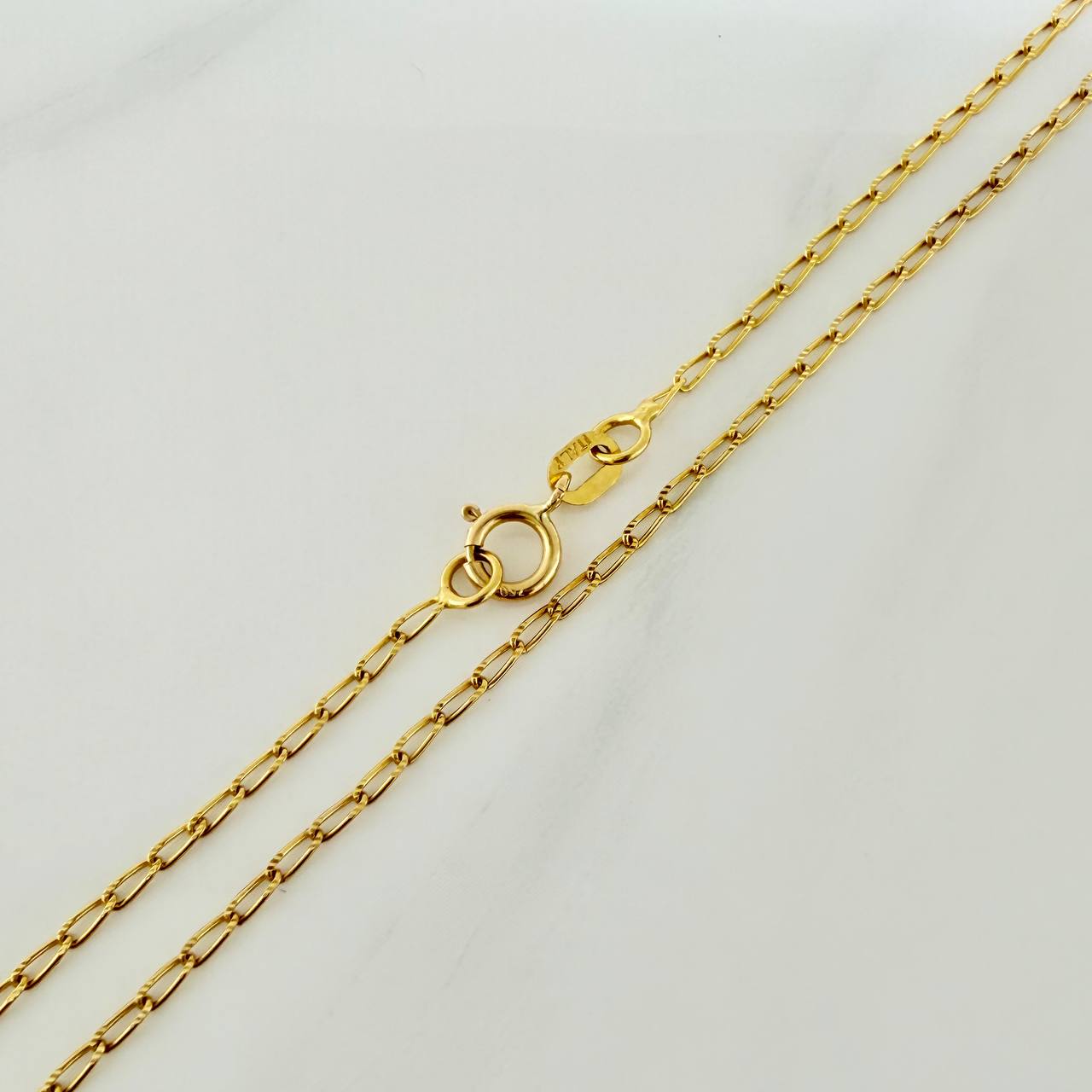 Set Cadena y Dije Espiga + Estrella David 1.95gr / 17 3/4 in / 1.22mm Oro Amarillo 18K (Oferta) &