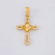 Dije Cruz Trébol Diamantado 1.8g / 1 1/4 in Oro Amarillo 18K