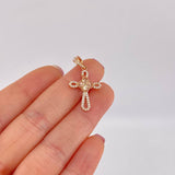 Dije Cruz Trébol Diamantado 1.75g / 1 1/4 in Oro Rosa 18K