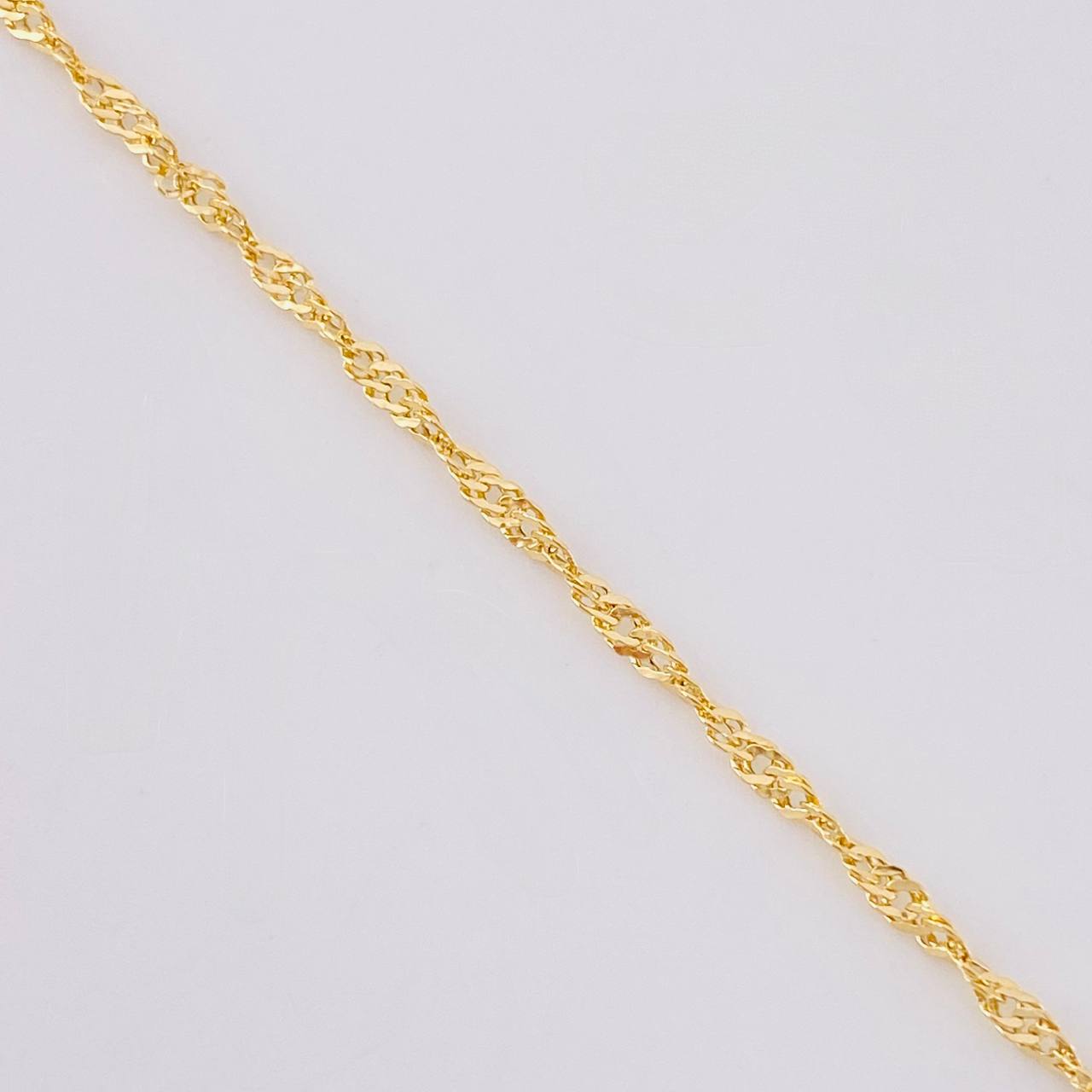 Cadena Singapur 1.6g / 19 3/4 in / 1.8mm Oro Amarillo 18K
